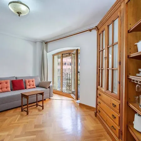 Comfy Studio At Old Town Plaza With Ac Alicante Exterior photo